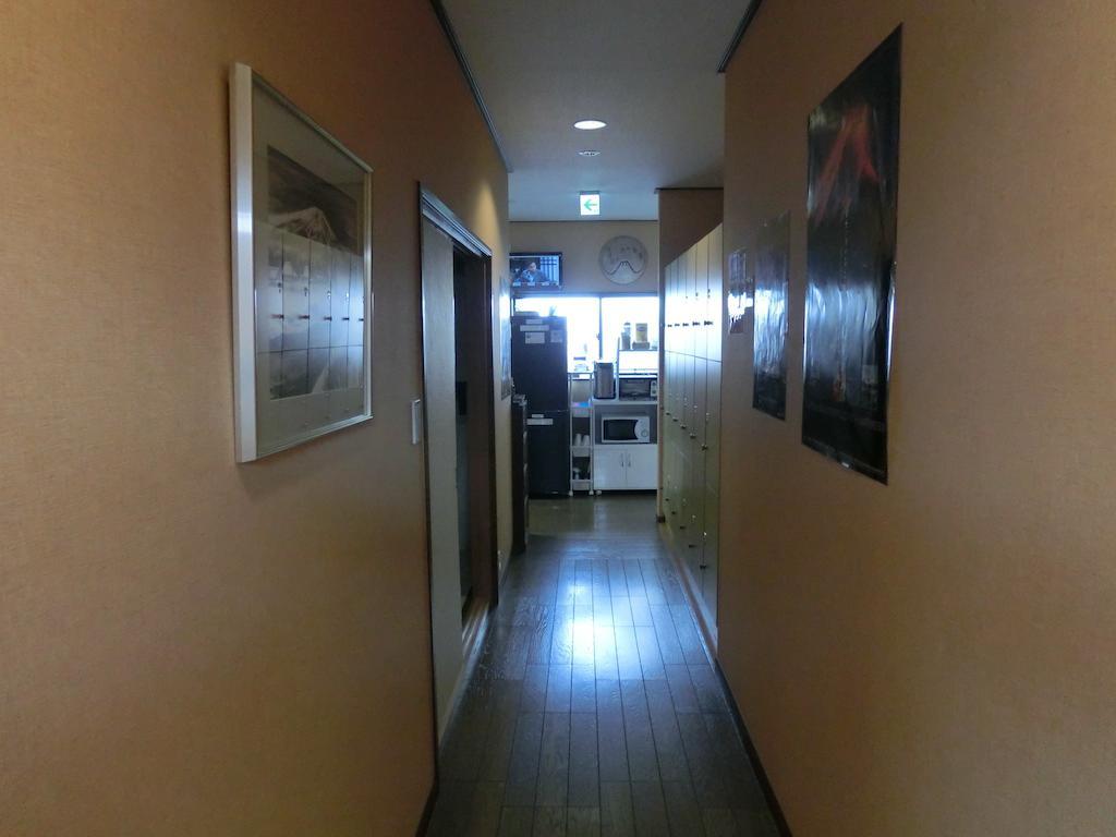 Mt Fuji Hostel Michael'S Fujiyoshida Ngoại thất bức ảnh